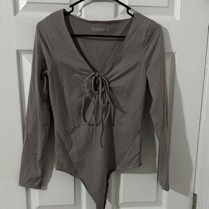 Abercrombie Taupe Tie-Front V-Neck Long Sleeve Bodysuit